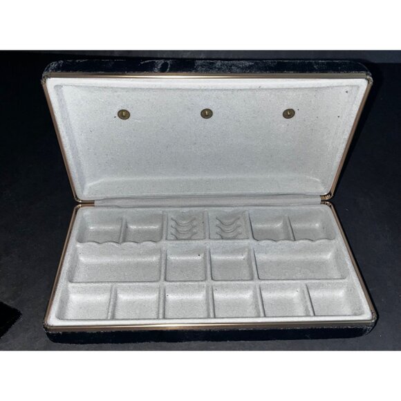Vintage Black Velvet Jewelry Storage Box 16 Sections & 3 Drawstring Pouches - Picture 4 of 8